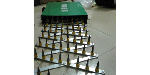 浙江交警阻車路障 路障破胎器廠家直銷